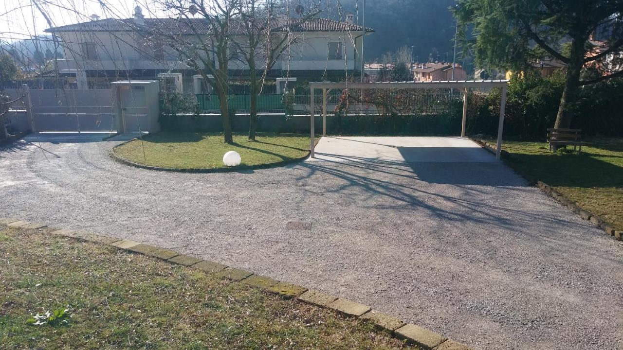 Appartamento seminterrato Villa Sveva Franciacorta Ome Esterno foto