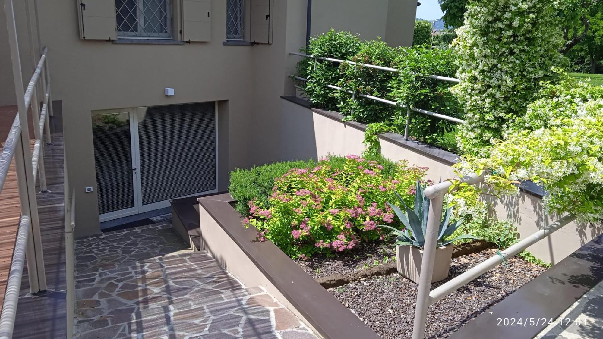 Appartamento seminterrato Villa Sveva Franciacorta Ome Esterno foto